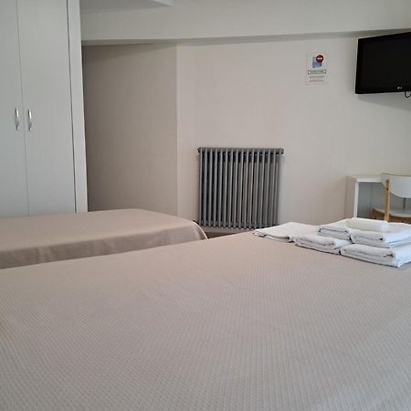 Pension Iruna Santurtzi Εξωτερικό φωτογραφία