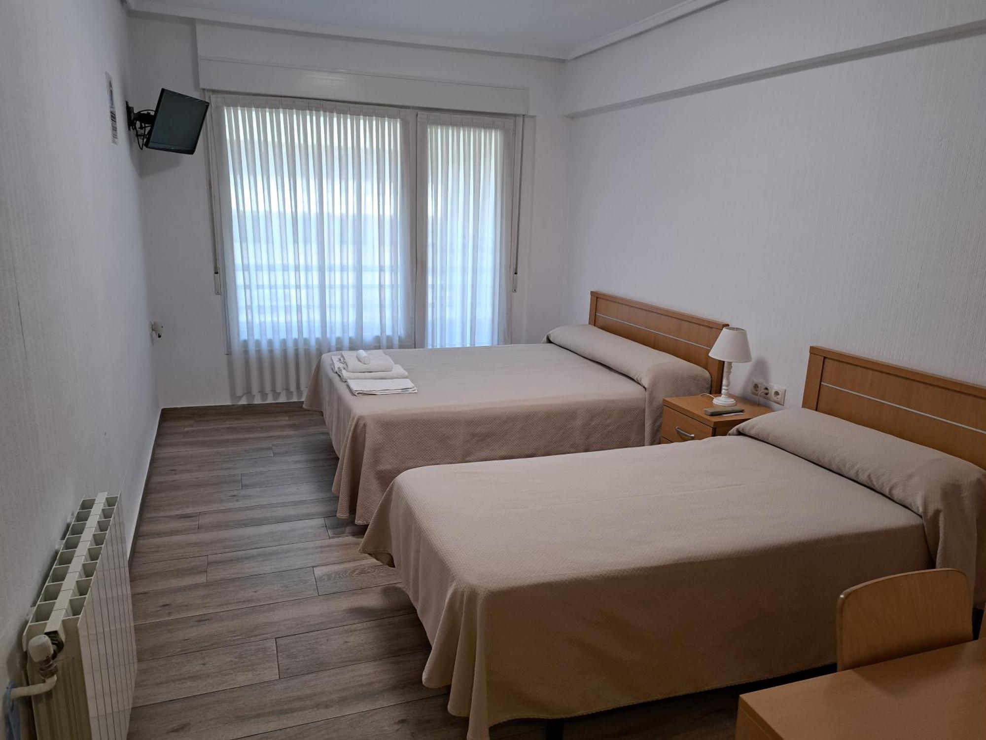 Pension Iruna Santurtzi Εξωτερικό φωτογραφία